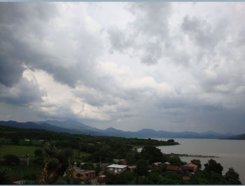  Patzcuaro 7: view of the lake.